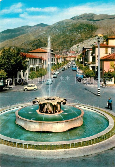 Sora Italia Via XX Settembre e fontana