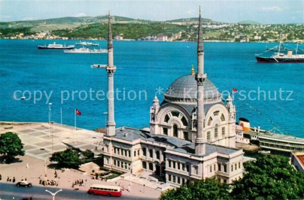 Istanbul Constantinopel Dolmabahce Camii