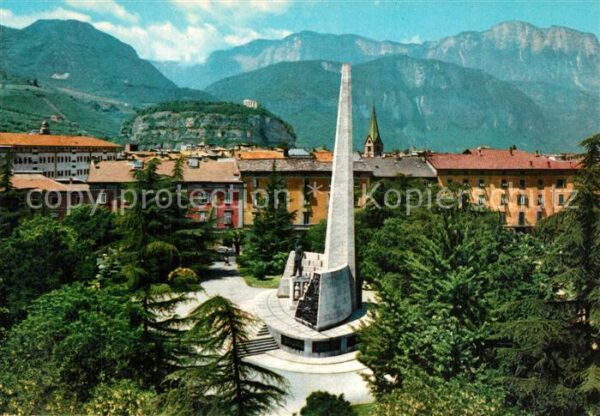 Trento Monumento A. De Gasperi