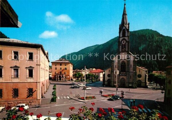 Predazzo Piazza del Comune Chiesa SS. Filippo e