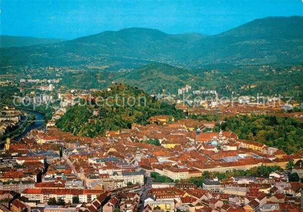 Graz Steiermark Blick auf Schlossberg St. Veit und Schö