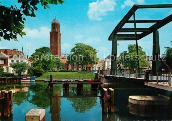 Zwolle Overijssel Kamperpoortenbrug met Peperbus