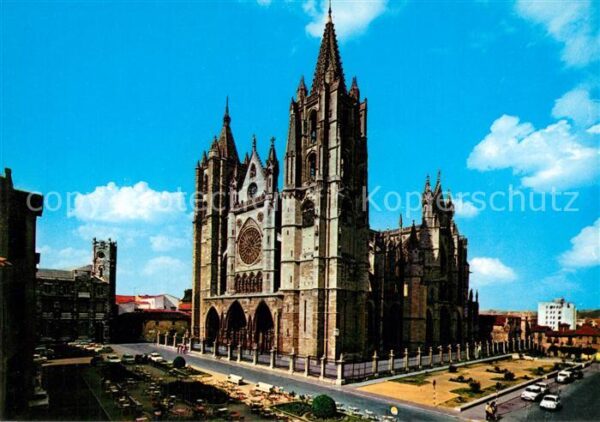 Leon Castilla y Leon Catedral gótico XIII siclo