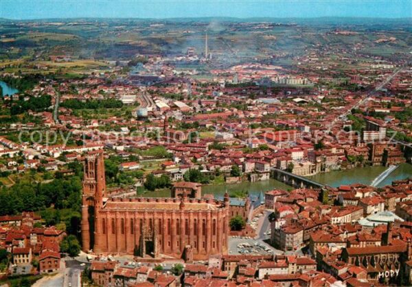 Albi Tarn La Basilique Sainte Cecile dont le donj