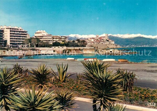 Antibes Alpes Maritimes Les remparts et la vieille ville