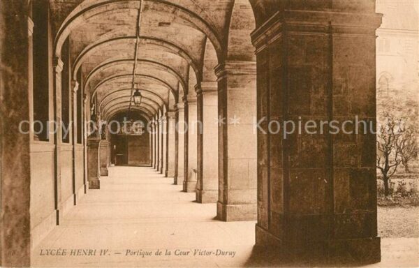 Paris Lycée Henri IV Portique de la Cour Vict