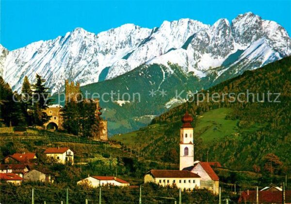 Naturns Ansicht mit Kirche und Burgruine gegen