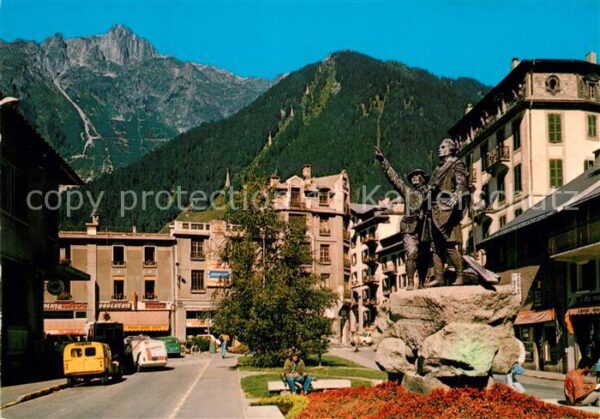 Chamonix Monument a J. Balmat et à De Saussure D