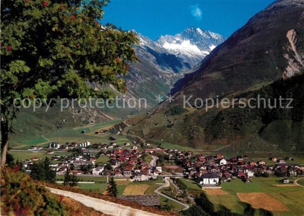 Sedrun am Oberalp Pass gegen Val Strem und Wit