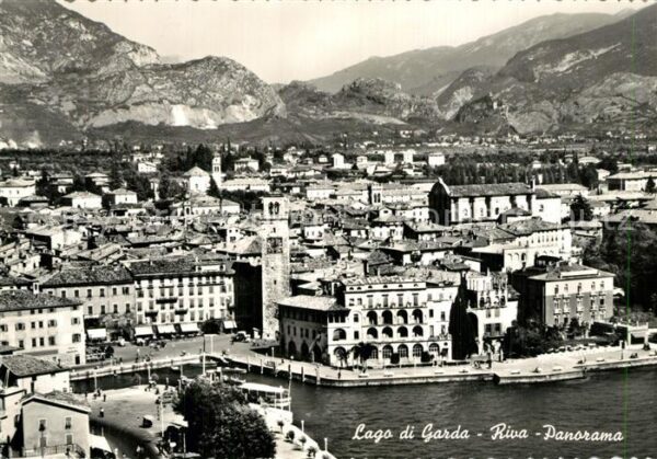 Riva del Garda Panorama Gardasee Alpen
