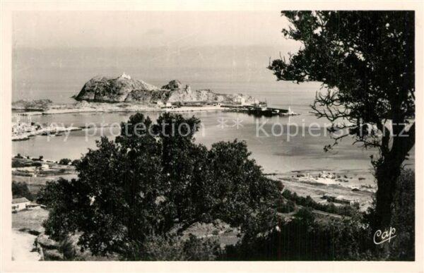 Ile Rousse Ajaccio Corse 2A Vue vers le port