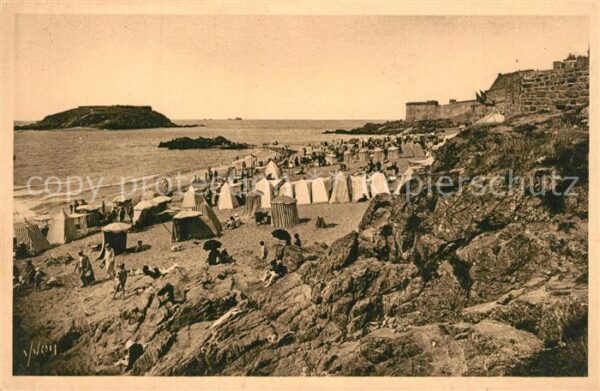 Saint-Malo 35 La plage de Bon Secours et le grand bey