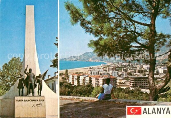 Alanya Atatürk aniti ve kentten bir görünüm