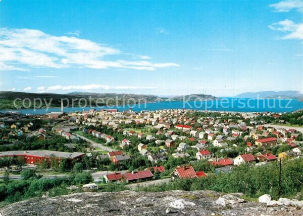 Kirkenes Utsikt over byen og fjorden