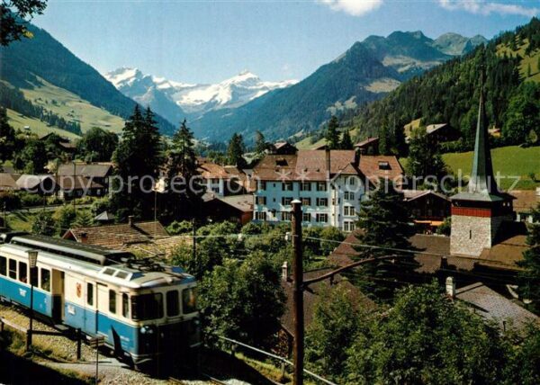 Gstaad mit Sanetschhorn und Oldenhorn