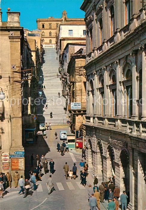 Caltagirone Il Municipio e Scalinata del Santo