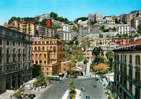 Napoli Neapel Piazza Amedeo
