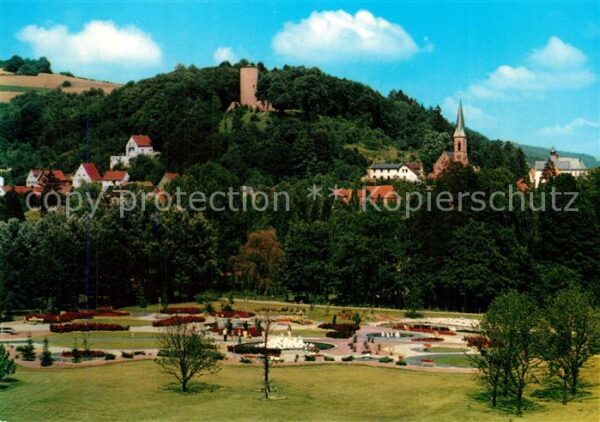 Bad Soden-Salmuenster Neuer Kurpark mit Stoltzenberg Burgruin