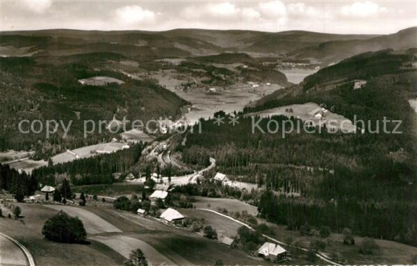 Baerental Feldberg mit Blick zum Titisee Schwarzwald