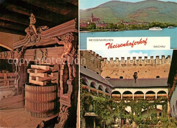Weissenkirchen Wachau Theisenhoferhof Innenhof Holzschnitzere