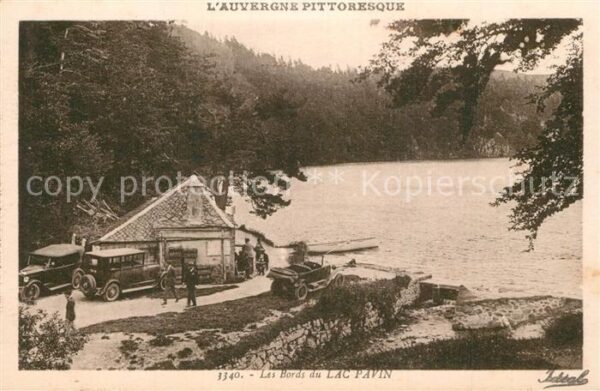 Besse en Chandesse Bords du Lac Pavin