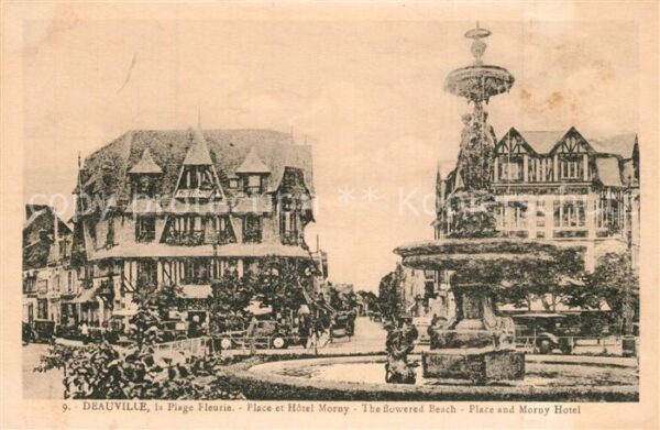 Deauville-sur-Mer Place et Hôtel Morny Fontaine