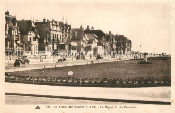 Le Touquet-Paris-Plage La digue et les pelouses