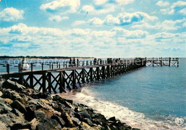 La Tranche-sur-Mer La jetée Embarcadère pour l'Ile de Ré