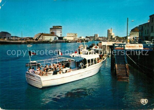 Les Sables-d Olonne Vedettes sablaises Embarcadère des Prom