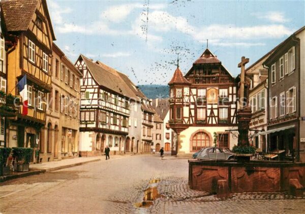 Kaysersberg Haut Rhin Place de l'Eglise Fontaine de 1531 viei