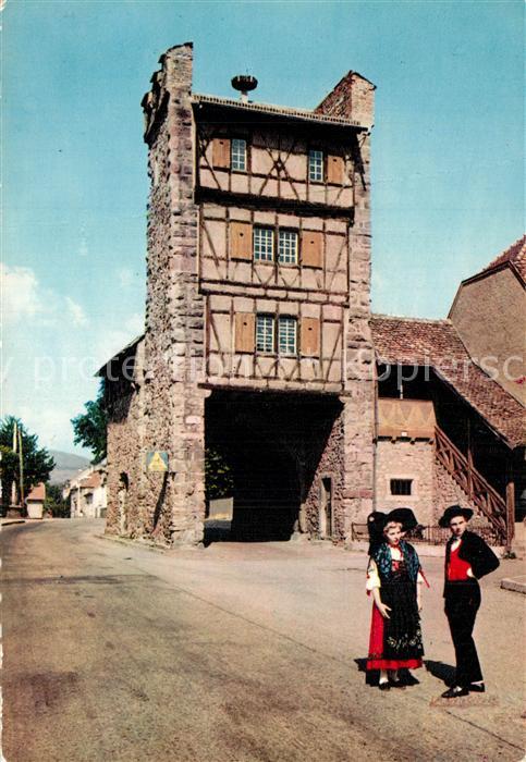 Thann Haut Rhin Elsass Porte de Thann a Cernay Costumes Tracht
