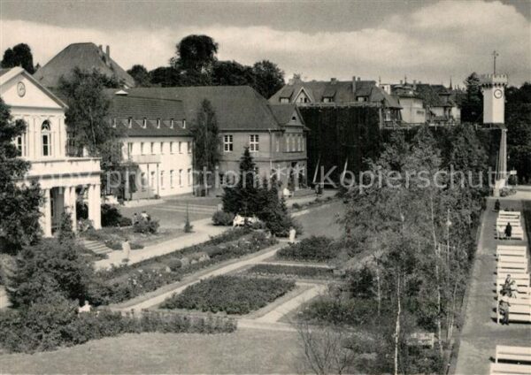 Bad Salzuflen Partie im Rosengarten mit Badehäuser In