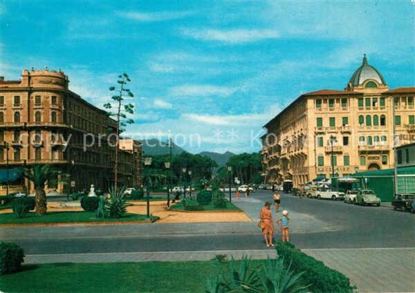 Viareggio Piazza G. Puccini