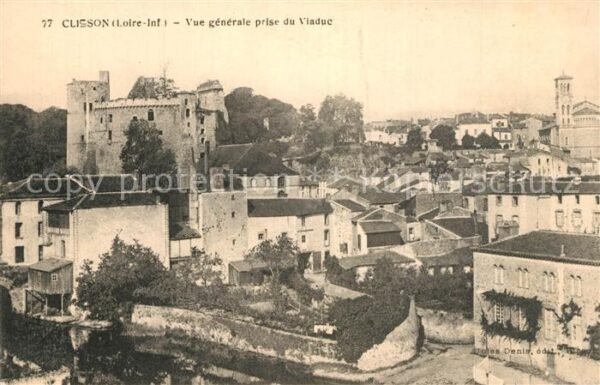 Clisson Vue generale prise du Viaduc