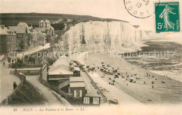 Ault Somme Les falaises et les bains plage