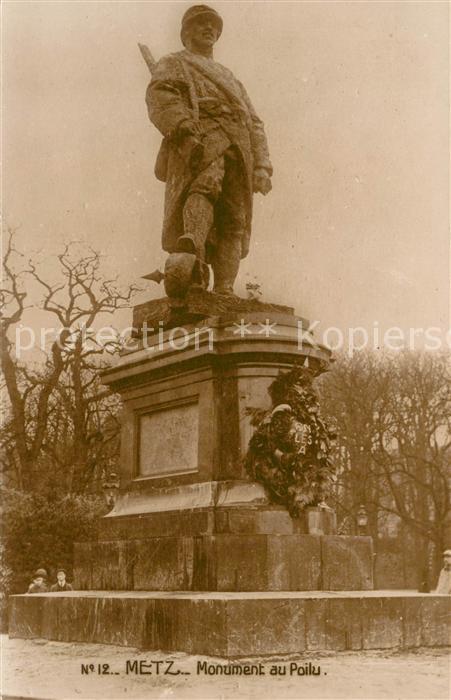 Metz  57 Moselle Monument au Poilu Statue