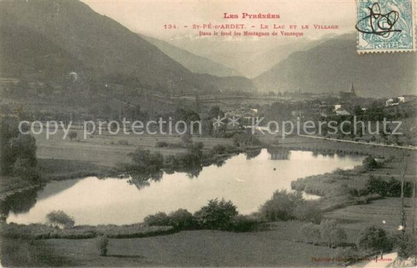 Saint-Pe-d Ardet Lac Village