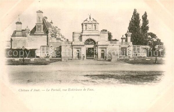 Anet Chateau Portail vue extérieure de face