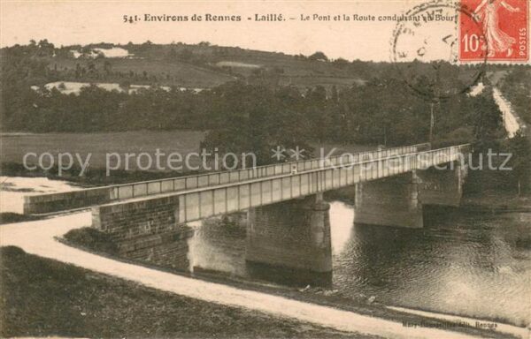 Laille Pont et Route conduisant au Bourgdes Co