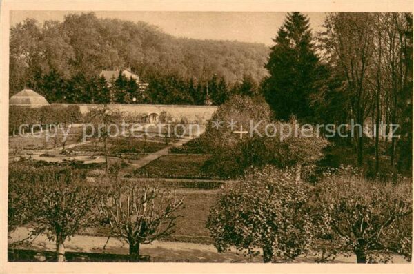 Paray-le-Monial Jardin du Monastère de la Visitation Bo