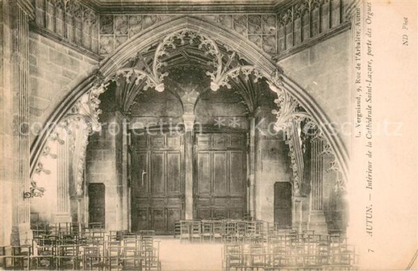Autun Interieur de la Cathedrale Saint Lazare