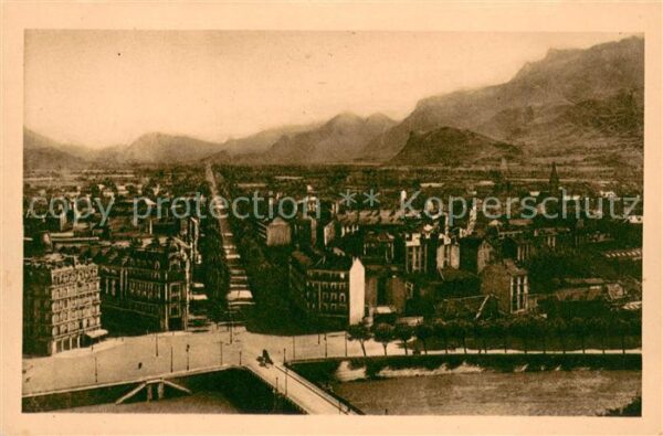 Grenoble Vue generale Place de la Bastille et Co