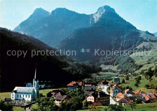 Montbovon Panorama mit Kirche