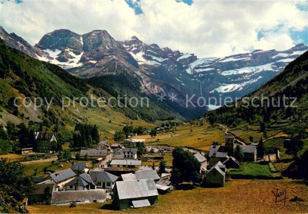 Gavarnie Hautes-Pyrenees Village Cirque