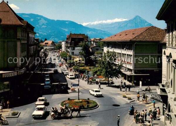 Interlaken BE Centralplatz Bahnhofstrasse und Niesen
