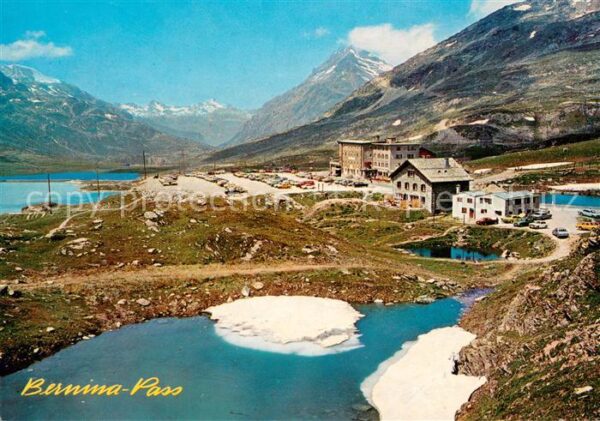 Berninapass Berninahospiz gegen Piz Albris Engadin