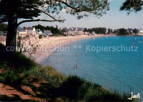 Concarneau Finistere La plage des sables blancs