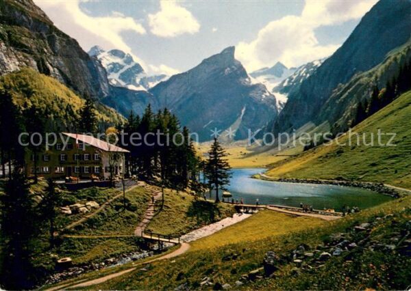 Wasserauen Berggasthaus Seealpsee mit Altmann und