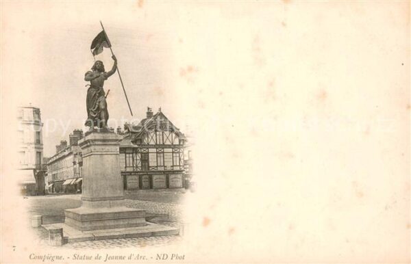 Compiegne Oise Statue de Jeanne d_Arc