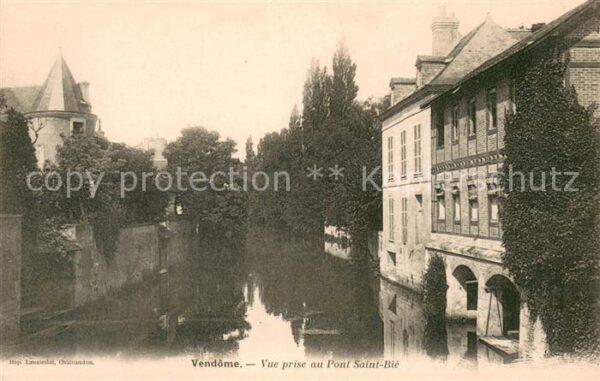 Vendome Vue prise au Pont Saint Bie